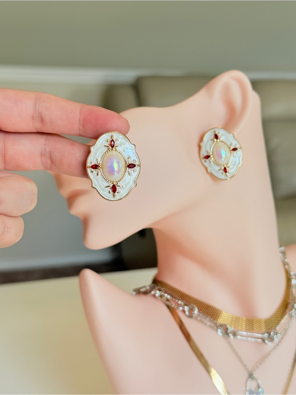 Elegant White Enamel and Red Crystal Oval Statement Earrings - Picture 9 of 15